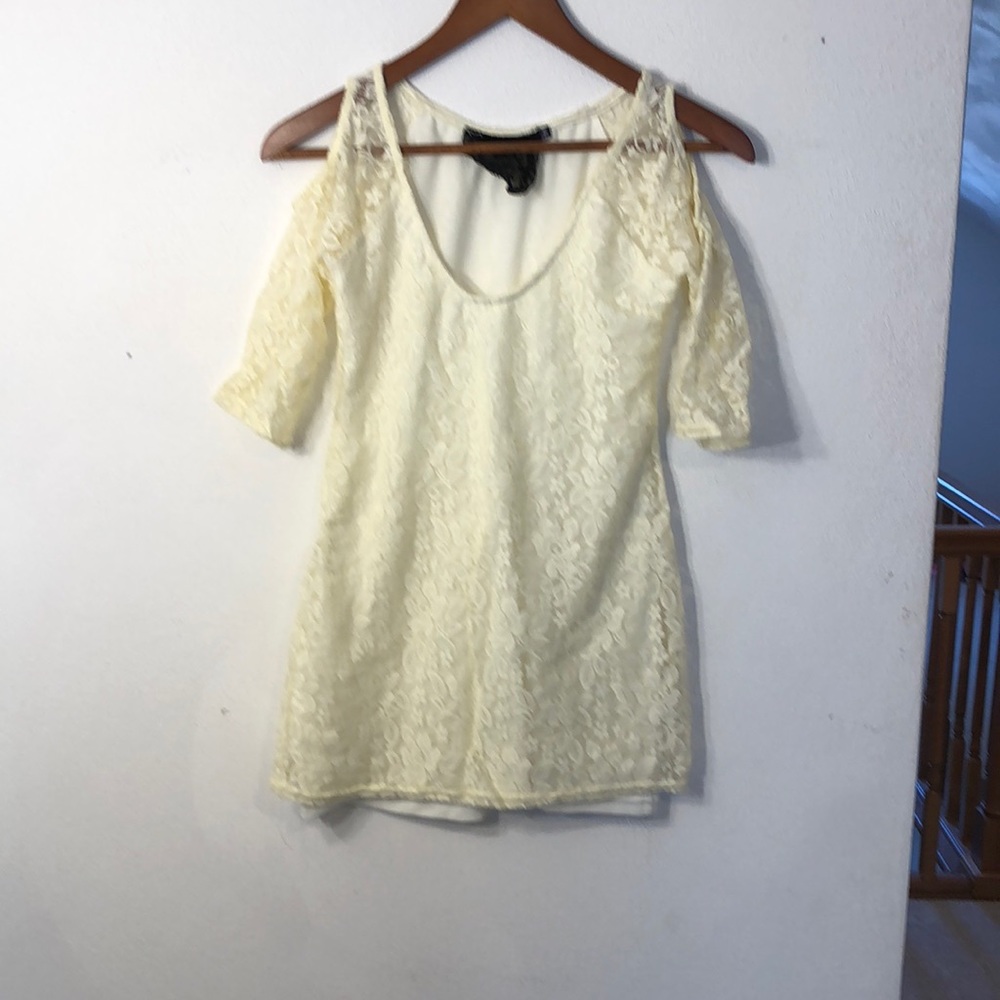 Lace cold shoulder size medium